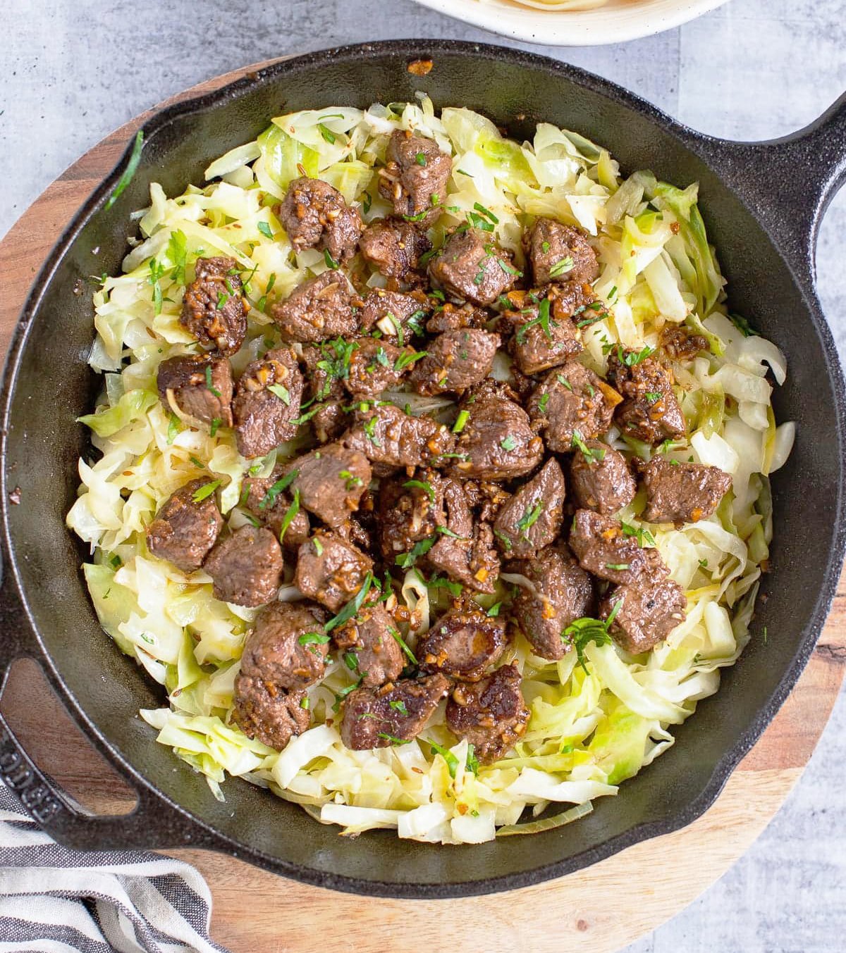 Garlic Butter Steak Bites 3 garlic butter steak bites 2